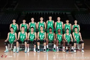 爱游戏娱乐-包含今夜辽宁本钢调整名单以备西甲，伤情更新环节打磨，更衣室稳定，临场指挥获称赞的词条