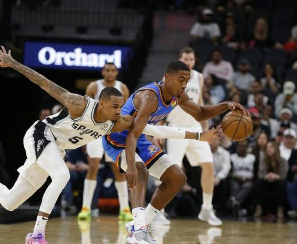 爱游戏平台-关于圣安东尼奥马刺窗口期扳平良机,志在NBA常规赛名次提升,底气十足,资深球员宣示担当的信息